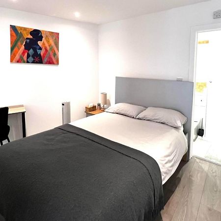 Modern Studio Apartment With Free Wifi Лондон Екстер'єр фото