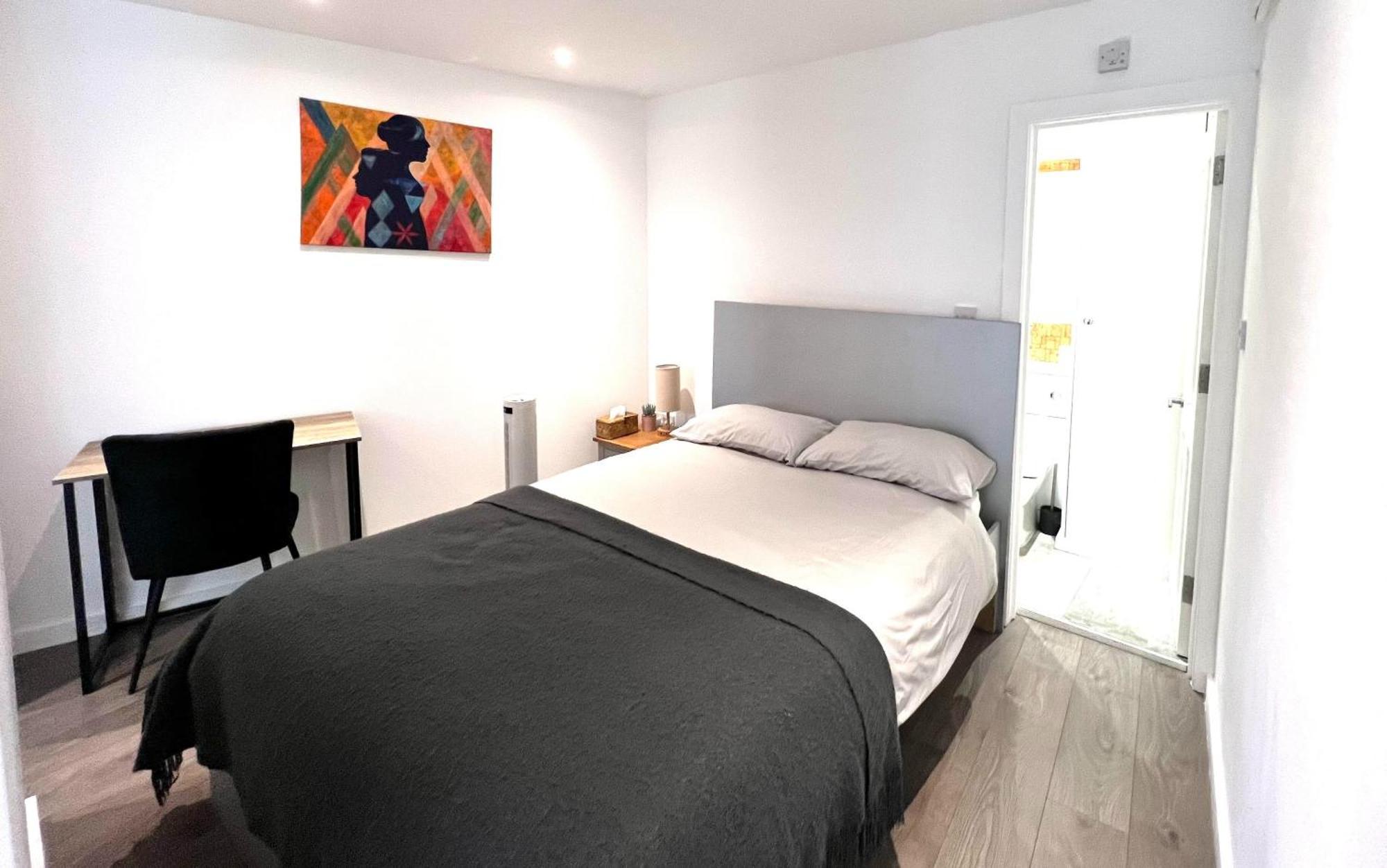 Modern Studio Apartment With Free Wifi Лондон Екстер'єр фото
